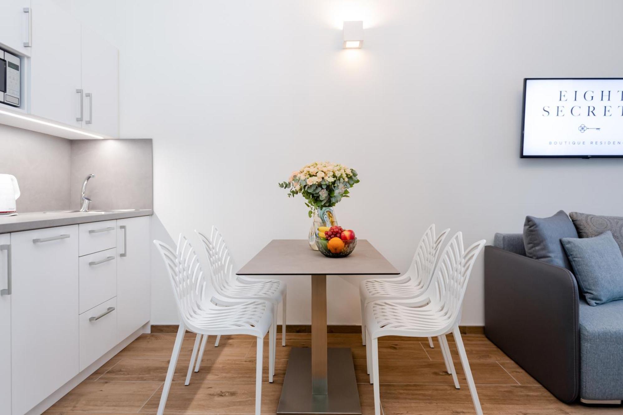 Eight Secrets Boutique Residence By Dwellfort Praga Quarto foto